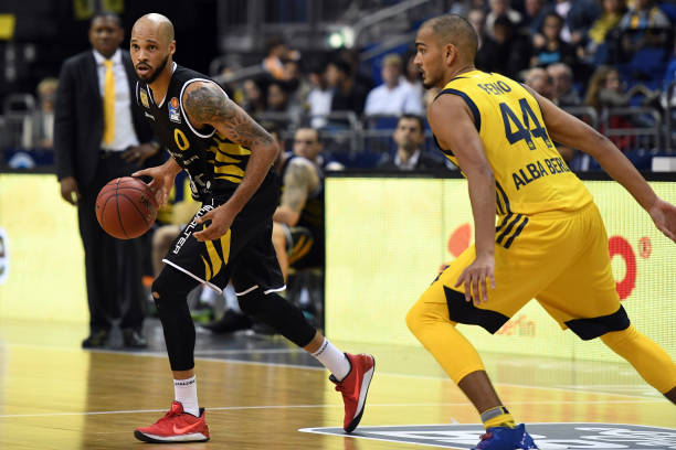 尔夫斯堡承 尔夫斯堡承